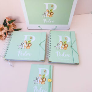 Combo Caixa + Livro do Bebê + Caderneta  Safari Pedro