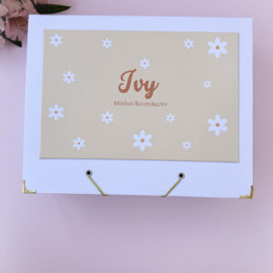 Combo Caixa + Livro do Bebê + Caderneta  Margaridas Amarelo Pastel