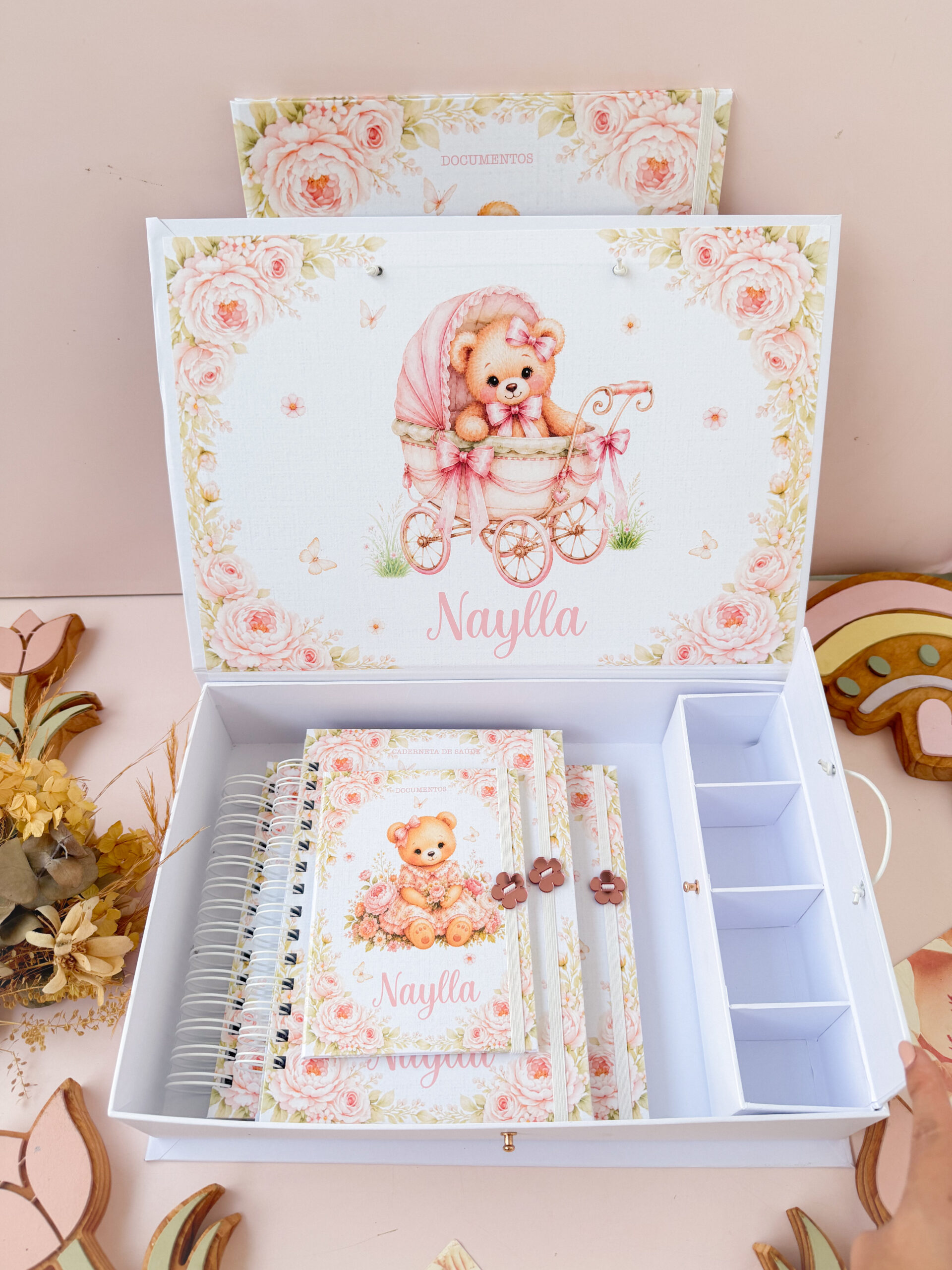 Combo Maternidade Afetiva + Porta Doc - Ursinha Naylla - Imagem 5